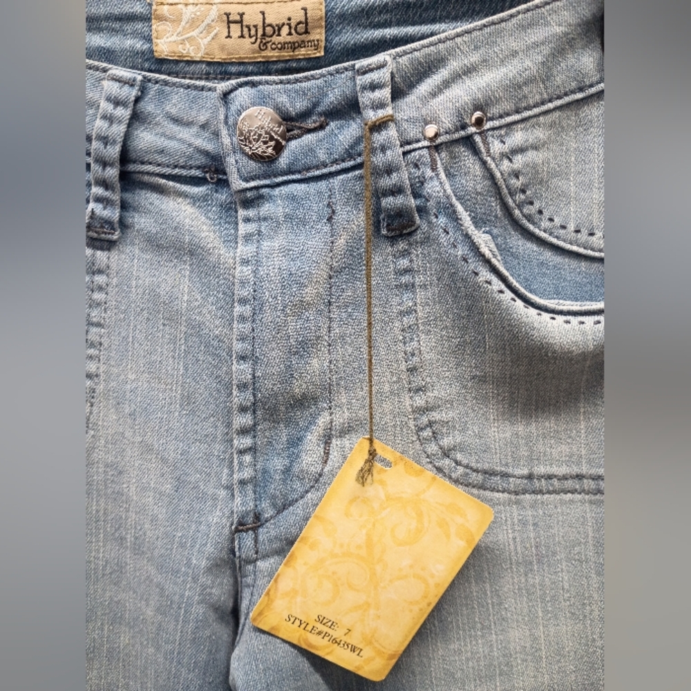 Women's Light Blue Jeans - Picture 5 of 7